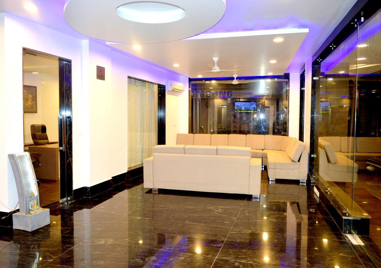 Hotel Taru Inn Ghaziabad Exterior foto